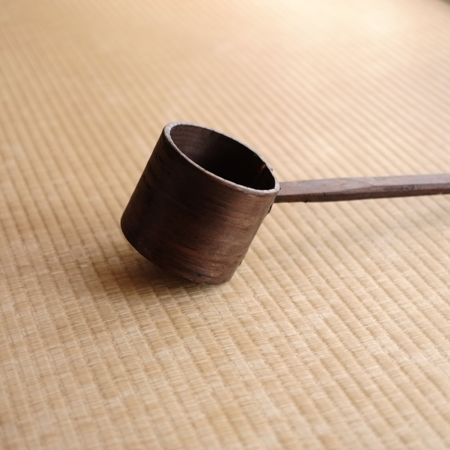 時代　白木　樺綴曲木柄杓　掻器(１９世紀)