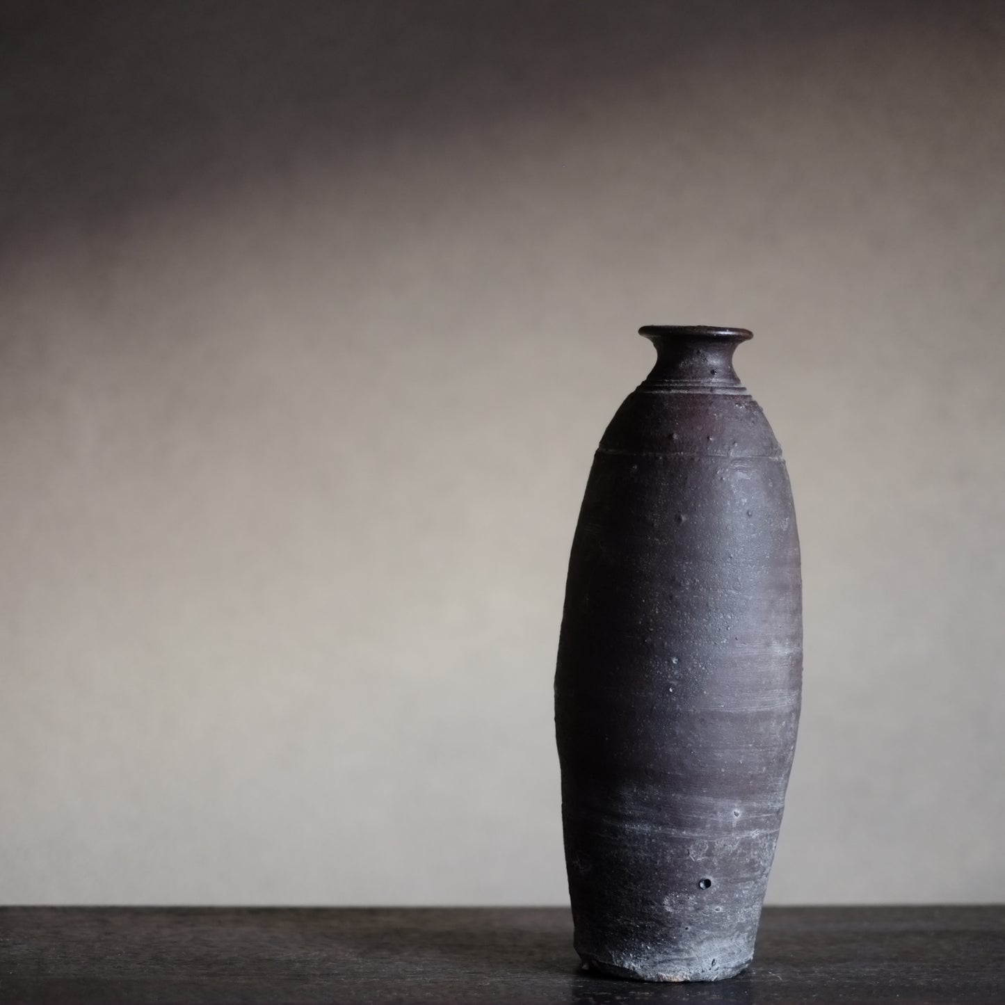 時代　琉球南蛮徳利　鬼の腕　(琉球王国時代　18〜19世紀）