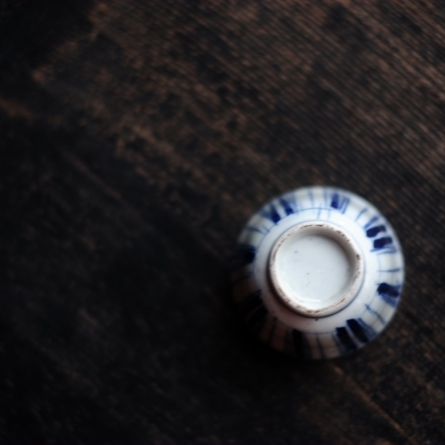 時代　白磁染付縞盃　(明治期頃)