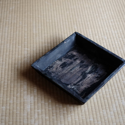 時代　四方角盆　(１９世紀)