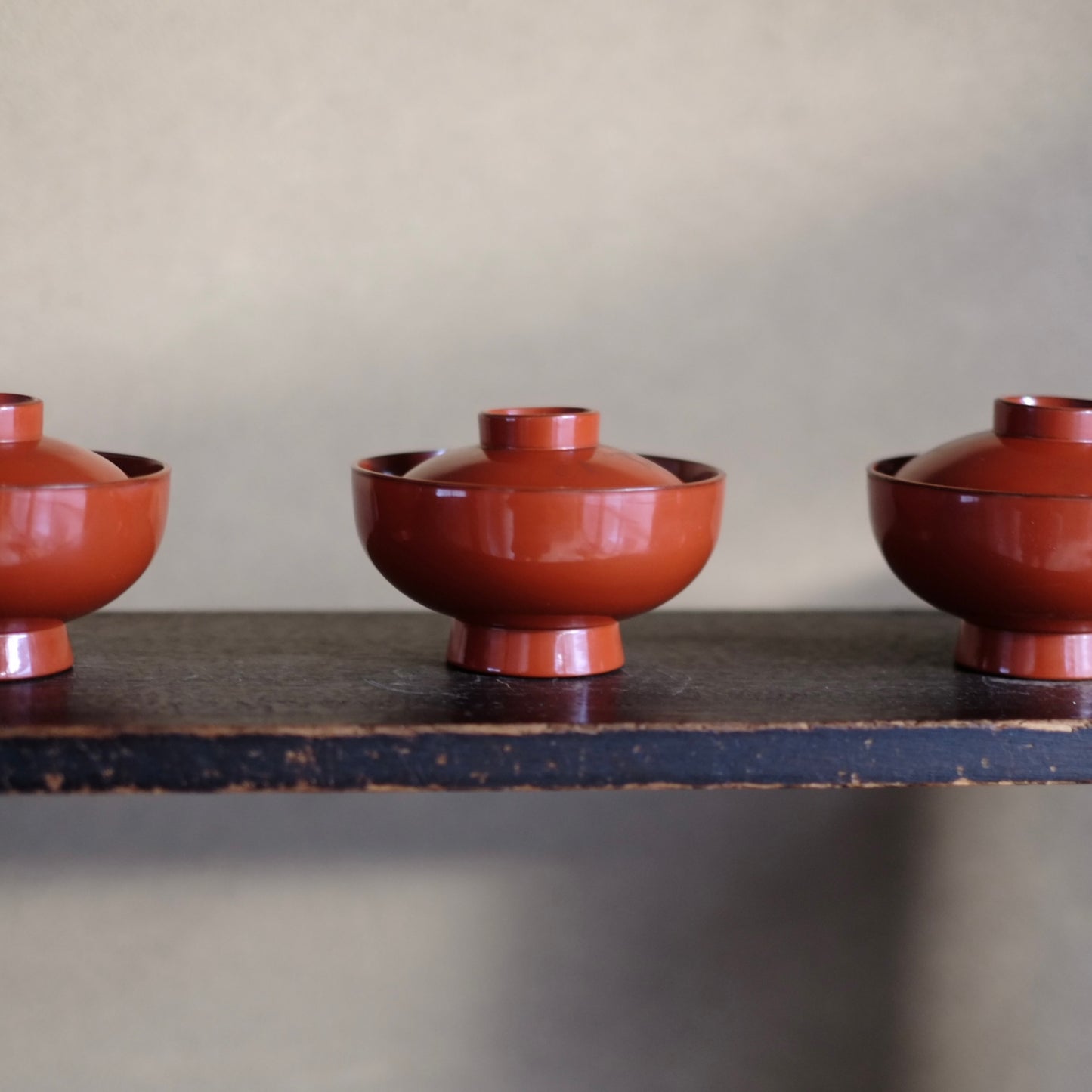 時代　根来蓋付椀・大　飯椀　(江戸時代18-19世紀)