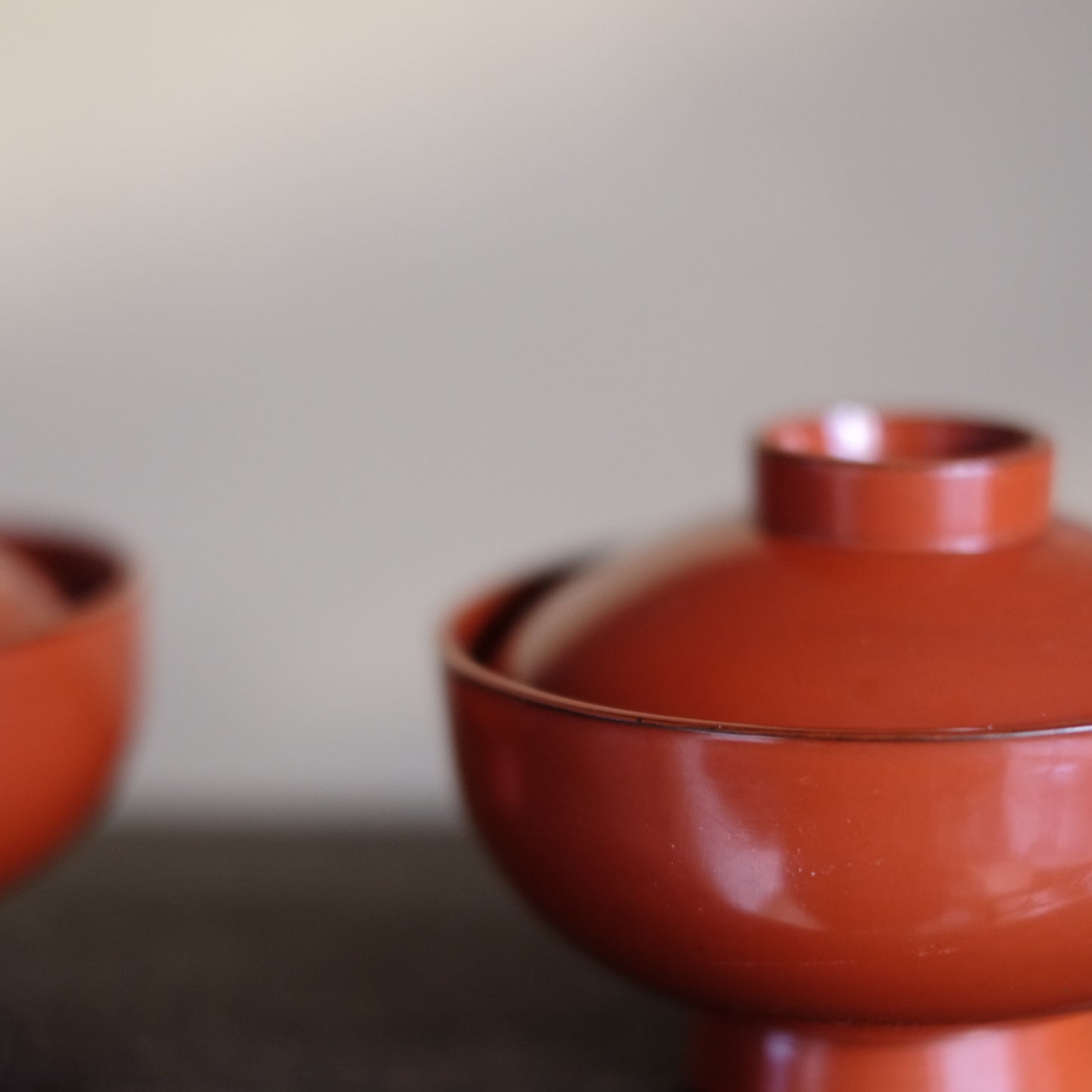 時代　根来蓋付椀・大　飯椀　(江戸時代18-19世紀)