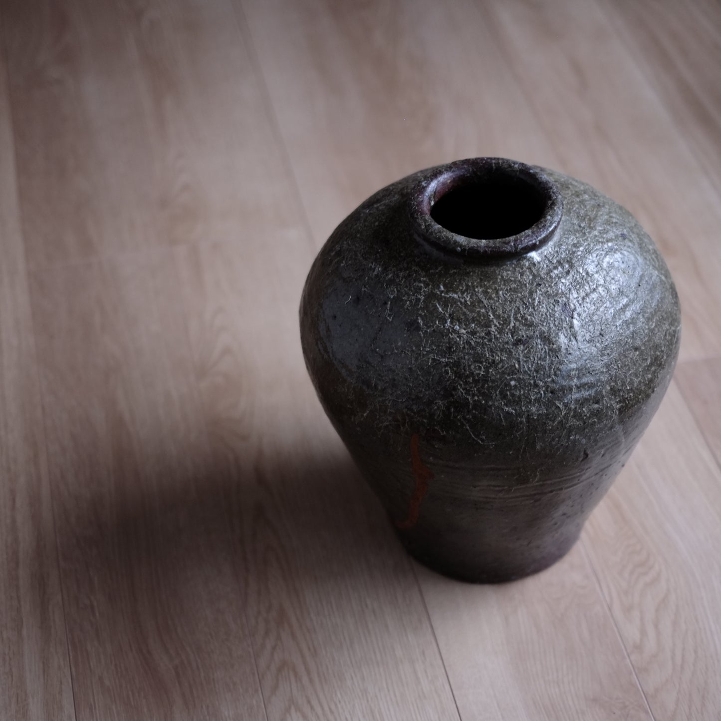 時代 褐釉大壺　(清朝 19世紀頃)
