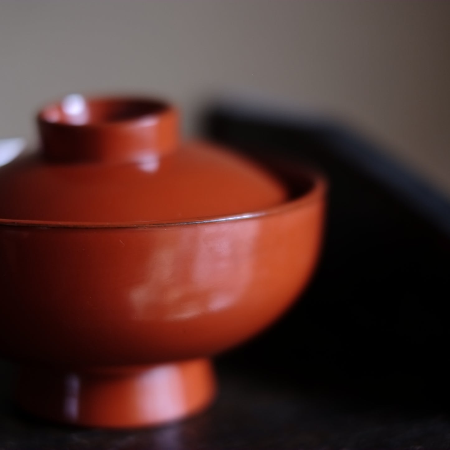 時代　根来蓋付椀・大　飯椀　(江戸時代18-19世紀)