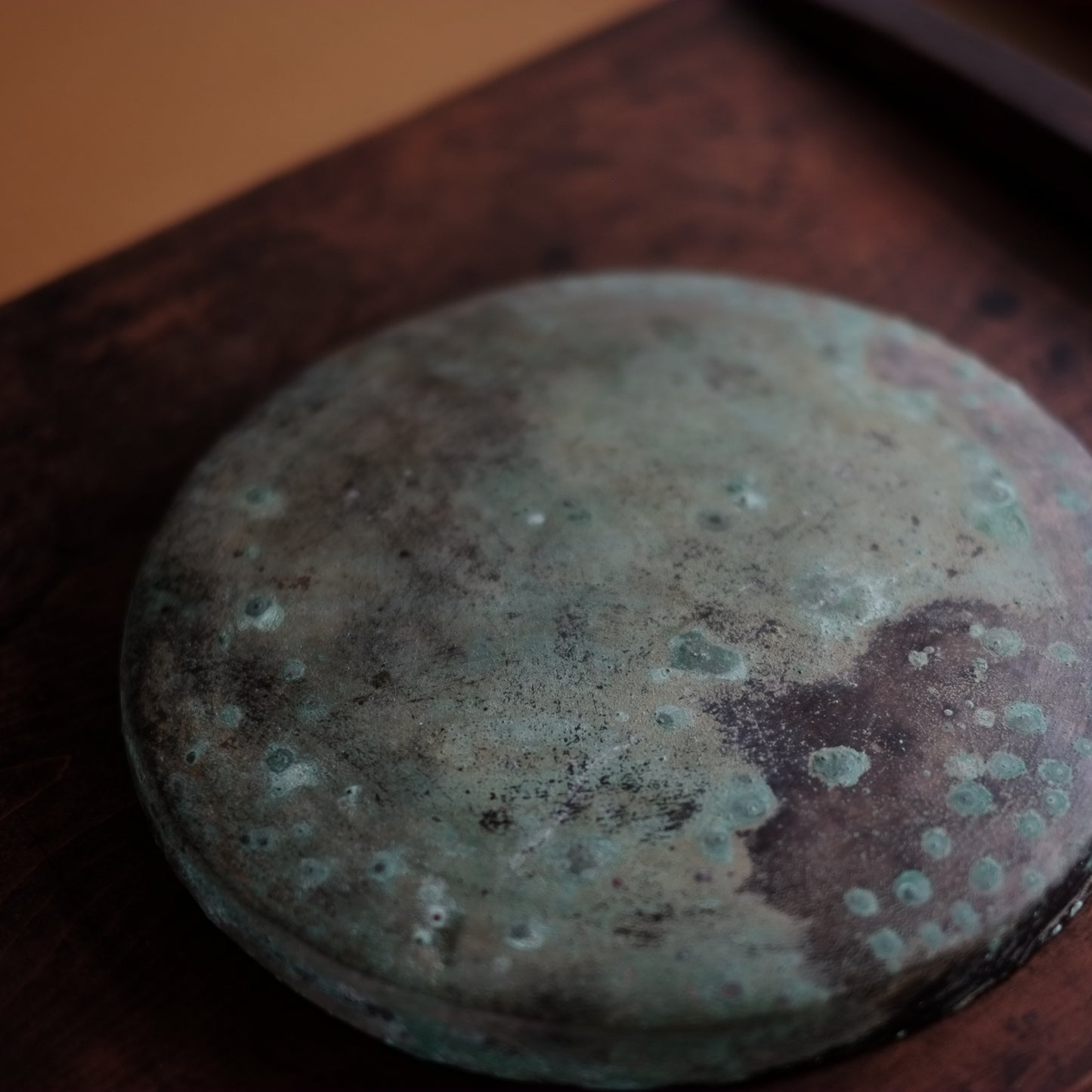 時代　砂張　輪線刻丸盆　菓子盆