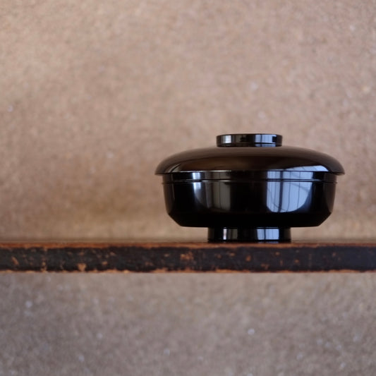 【極上の透漆】 真塗蓋付面取平椀(江戸後期-明治初期)