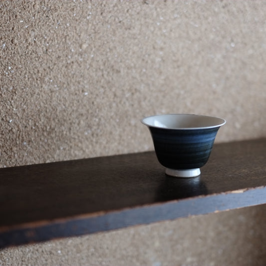 外総呉須 白磁 向付 煎茶椀 (明治〜大正頃)