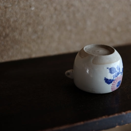 東北　菊花印判白磁　鳥餌入　(明治-大正)