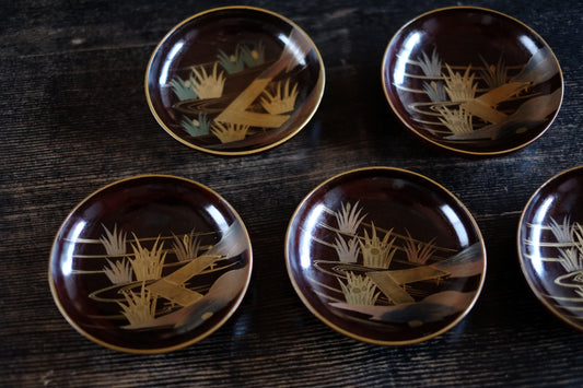 時代 八つ橋図金蒔絵 縁金溜塗 菓子皿 5客セット (明治期頃)