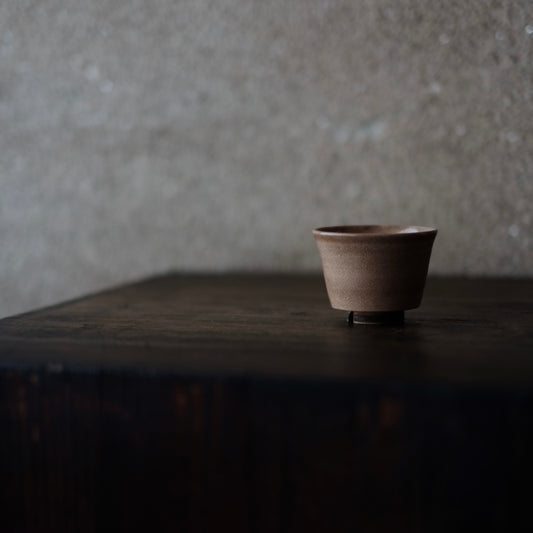 肌艶の良い 時代 萩焼 筒盃 ぐい呑み (幕末-明治期)