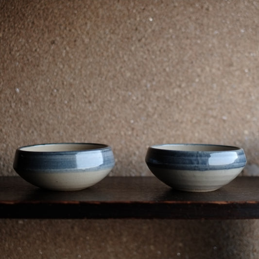 デッドストック 時代 下田焼 呉須輪線深鉢皿 (昭和期)