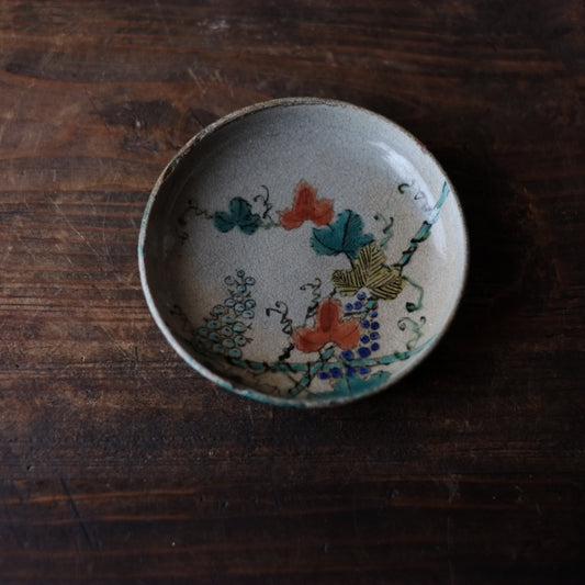 再興九谷青手の小皿 (江戸時代)