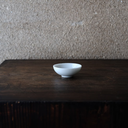 時代 白磁 小盃 (明治〜昭和初期)