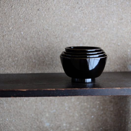 時代輪島塗 縁金黒漆塗本堅地布着 四つ椀 (明治時代)
