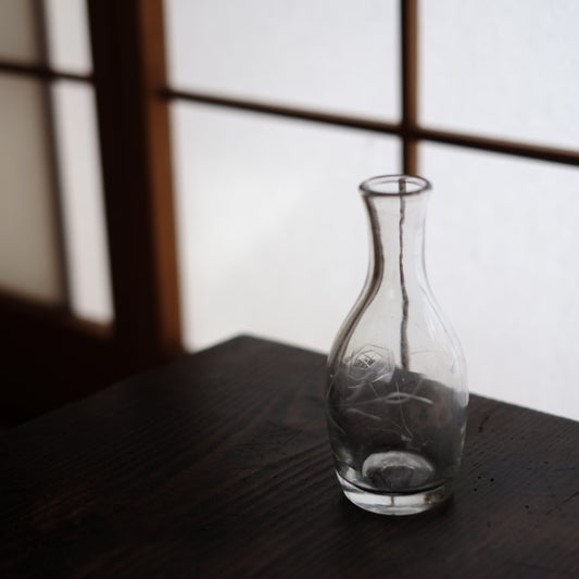 グラヴュール 花紋 ガラス徳利 (戦前頃)